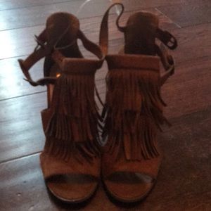 Cute peep toe fringe heels